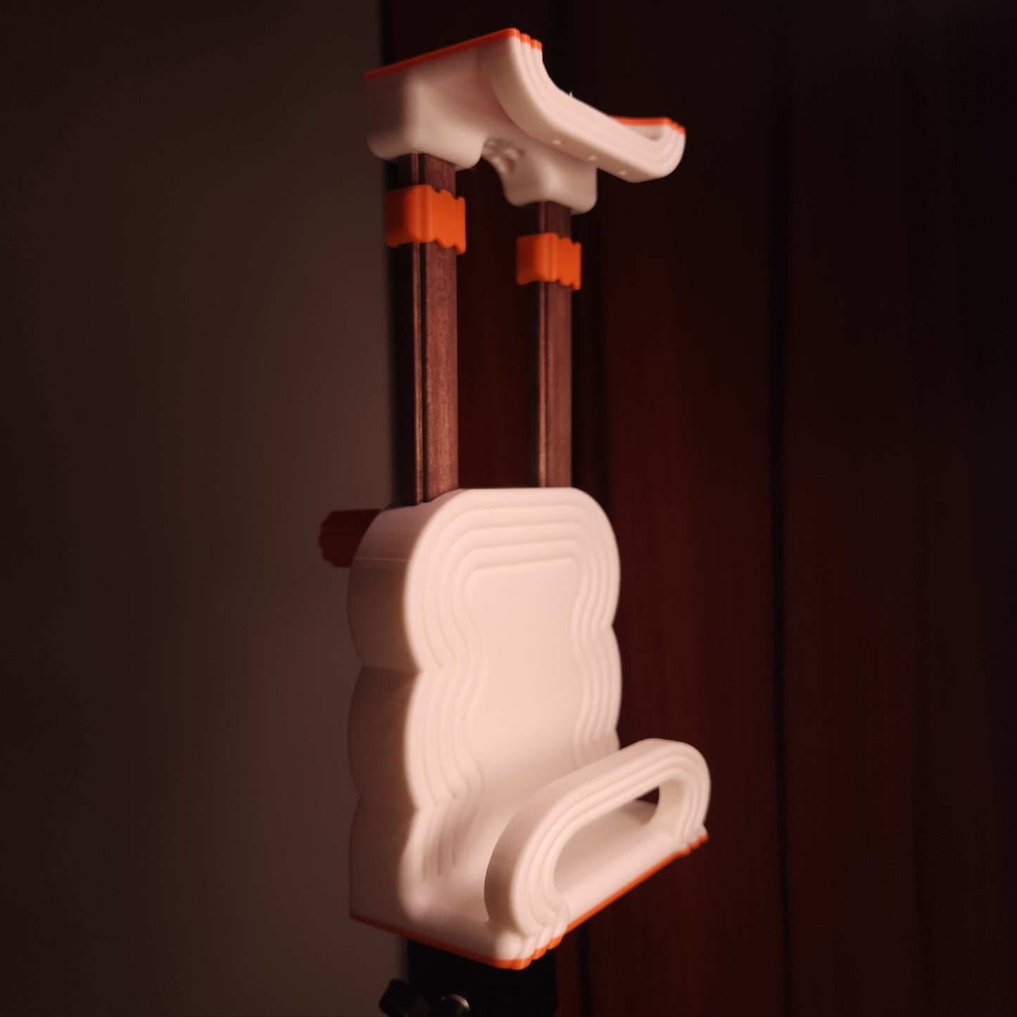 3-Way Mirror Stand